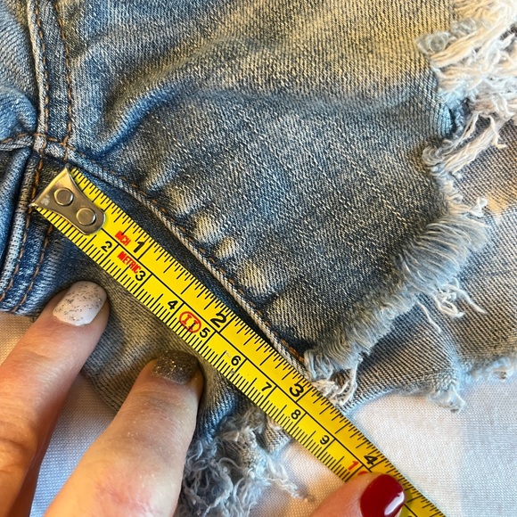 Set of 2 size 0 American Eagle shorts - Picture 10 of 10